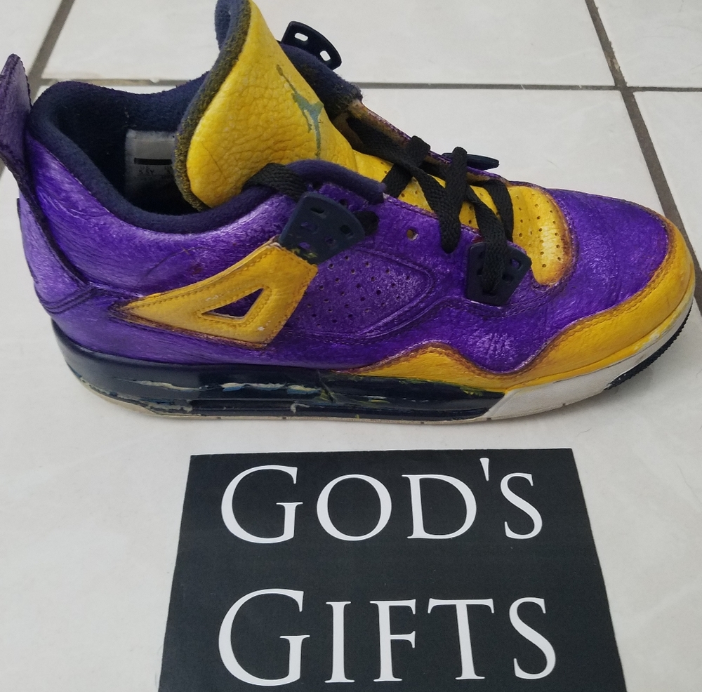 Nike Air Jordan Retro 4 Restoration Project